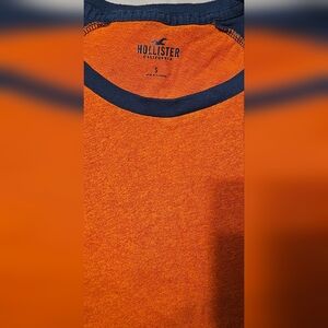 Hollister Short Sleeve Tee in Orange and Navy
